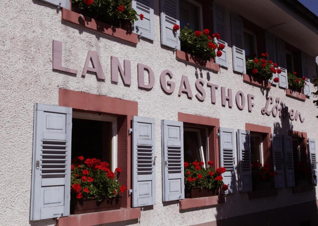 Hotel & Gasthaus Loewen Waldkirch Exteriér fotografie
